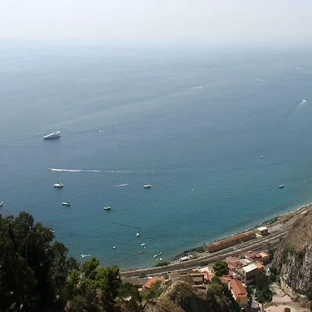 I Colori Del Sole Bed & Breakfast Fiumefreddo di Sicilia